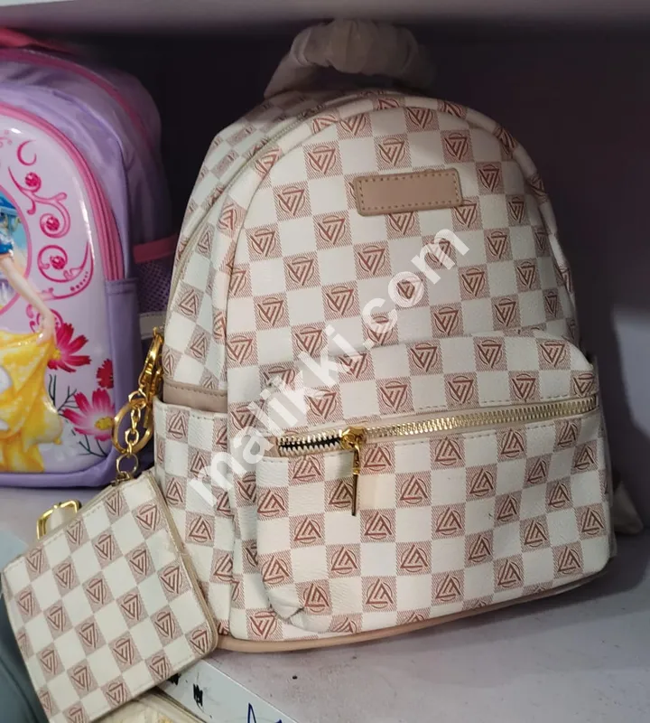 Unique College/Traveling Bag with a Small Clutch