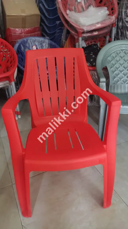 لیڈر 3333 پلاسٹک کی کرسی سرخ