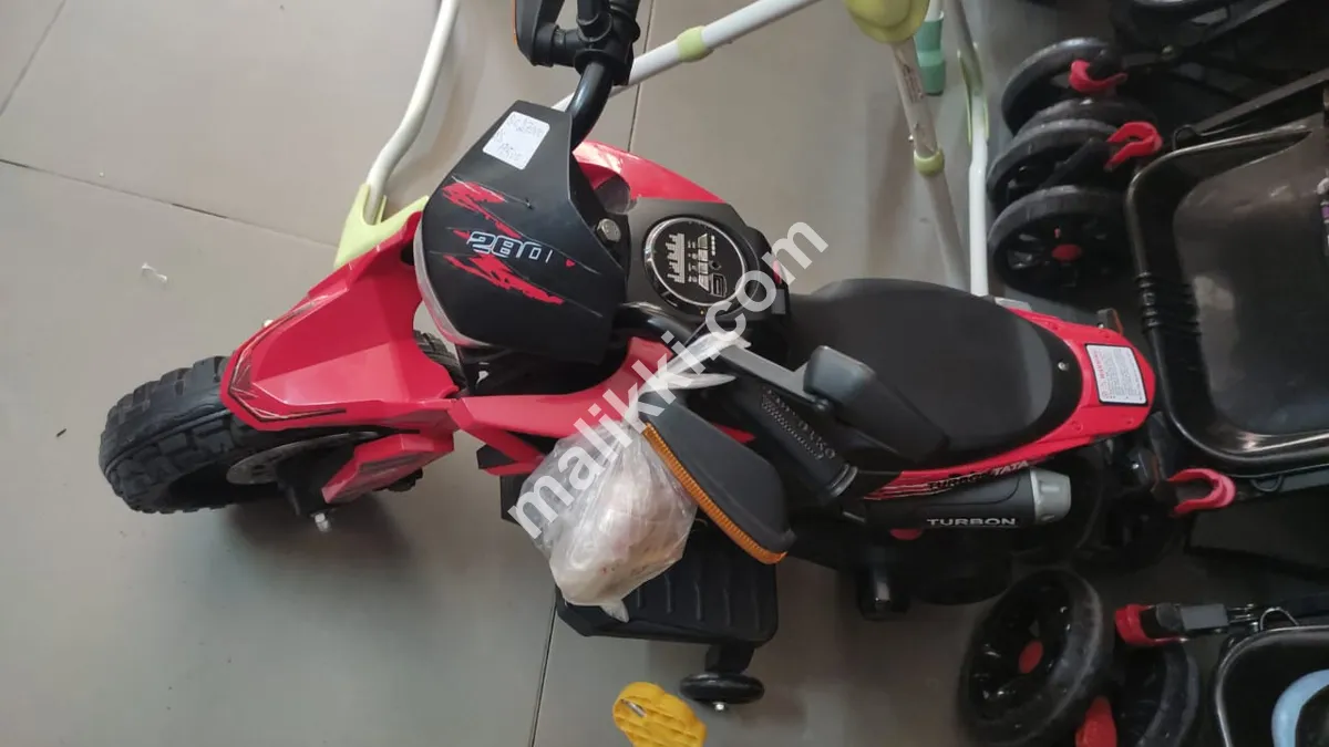 چھوٹی الیکٹرک بائک ریڈ