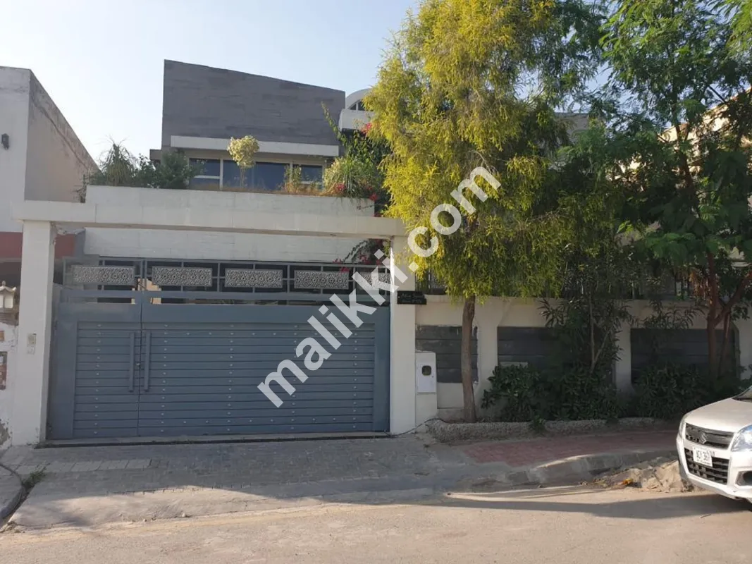 Prime Location House for Sale in Bahria Phase 1 Available For Sale