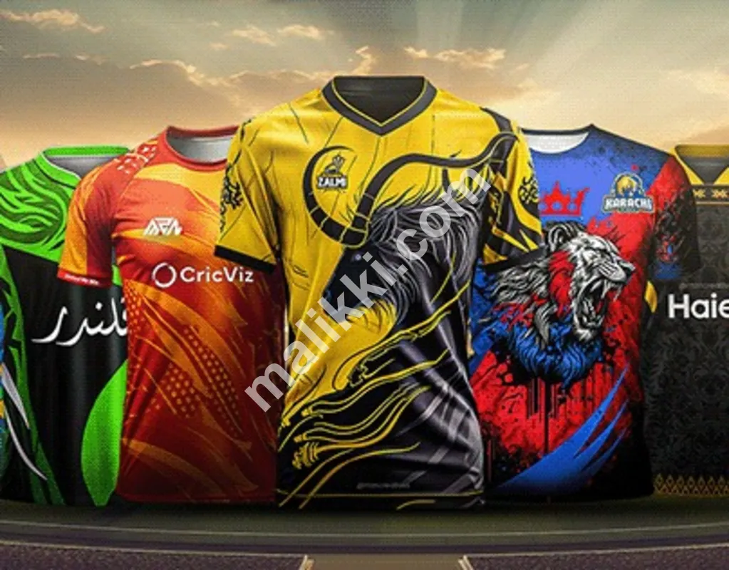 اسپورٹ وئیر شرٹس فروخت کے لیے دستیاب ہیں۔