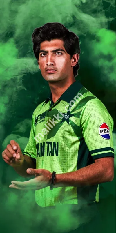 کھیلوں کے پہننے کی مناسب کٹ فروخت کے لیے دستیاب ہے۔