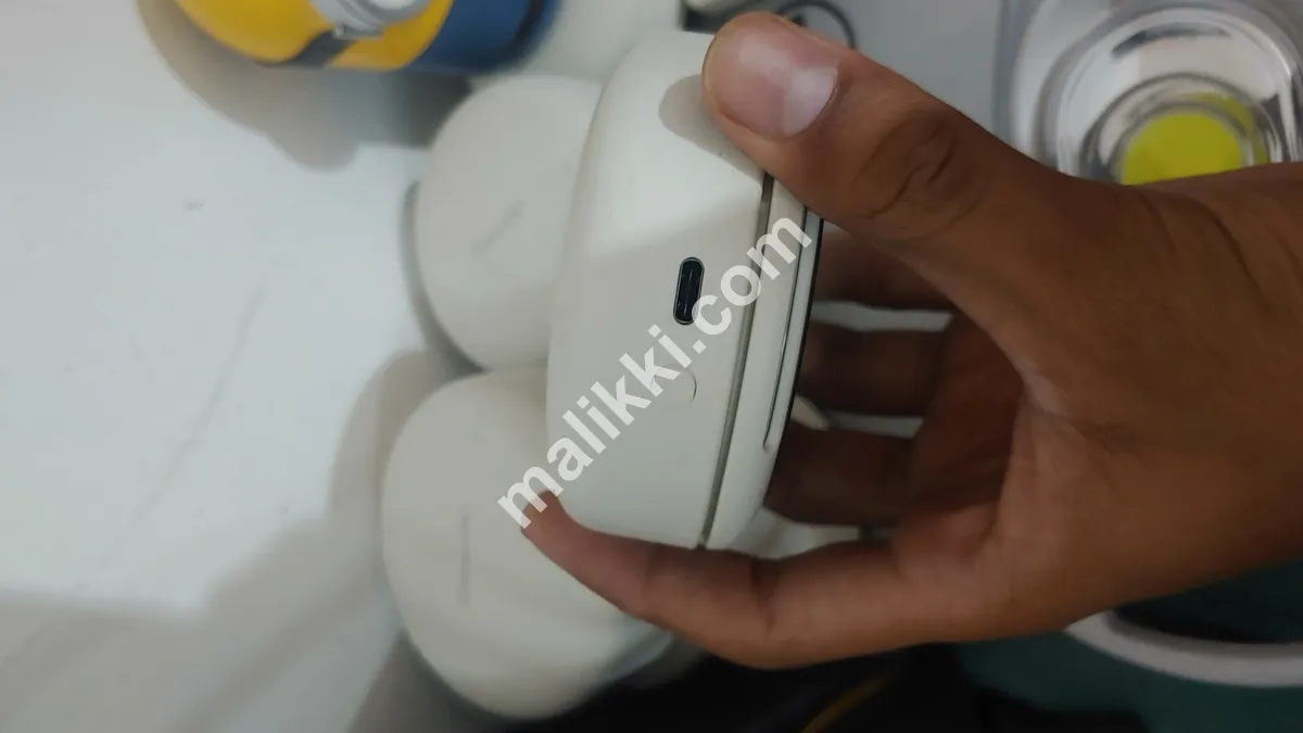 Clova ON+ AI Assistant & Bluetooth Speaker 
