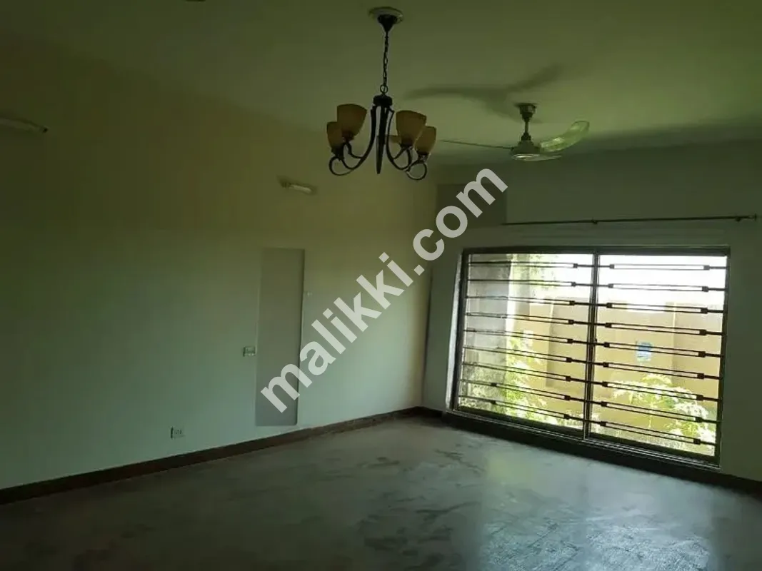 عسکری 14 راولپنڈی میں 3 کمروں کا SD مکان کرایہ پر دستیاب ہے۔