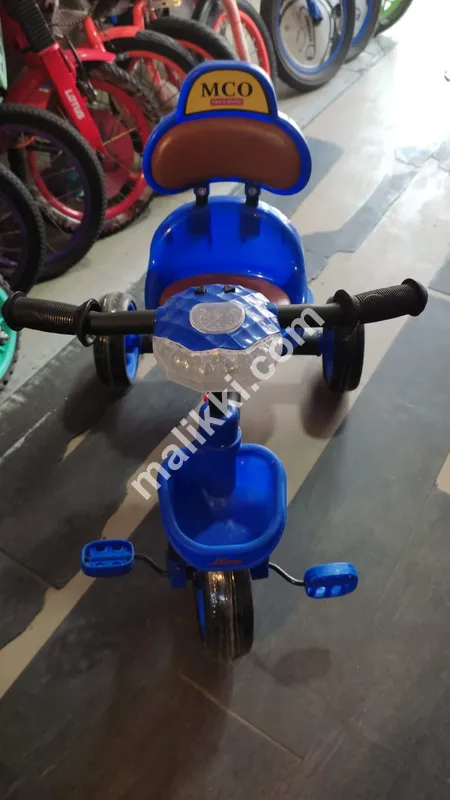 بچوں کے لیے ٹرائی سائیکل بلیو کلر