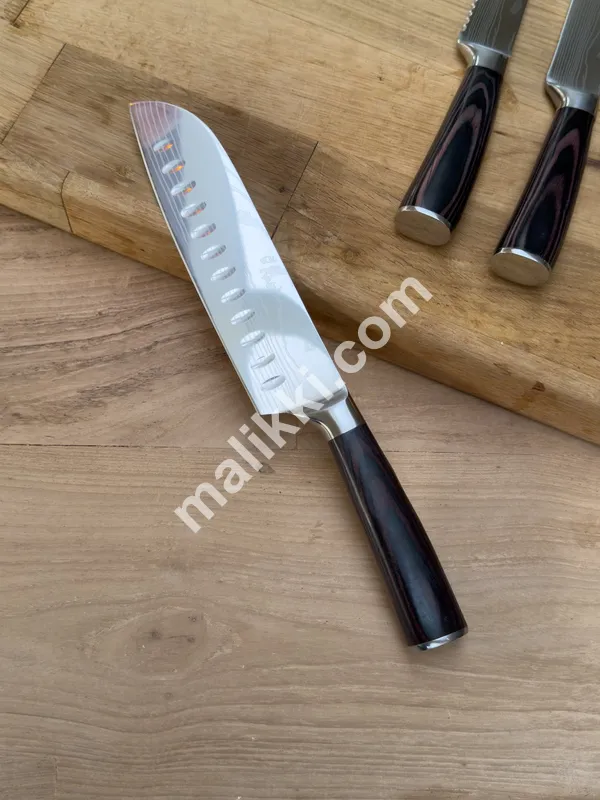  Kitchen knife - 1 piece - Santoku knife - Carbon Steel - Wood - Japan - 1 pcs professional knife