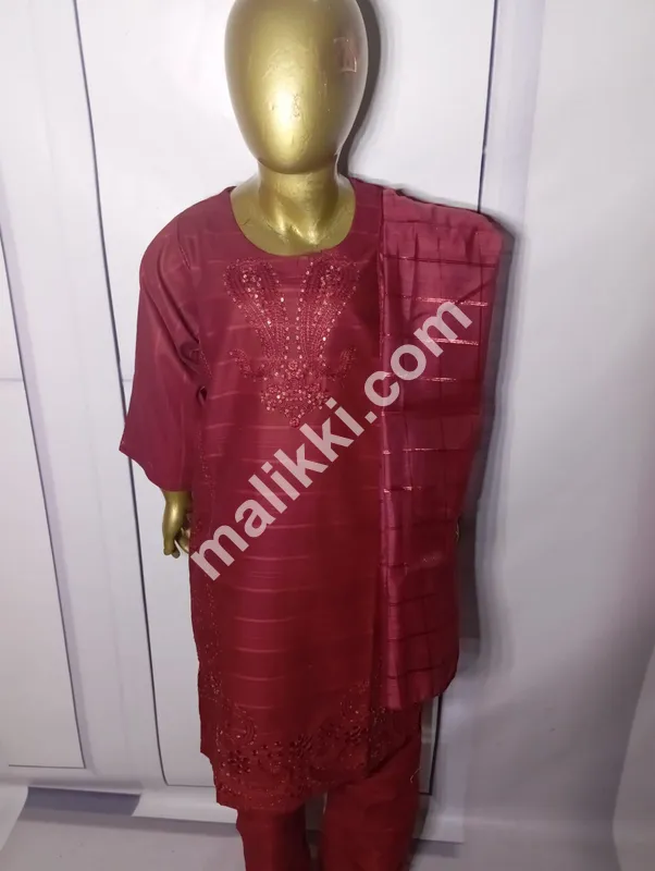 لڑکیوں کے لیے ڈوریا کاٹن 3 پی سیز شلوار قمیض سوٹ