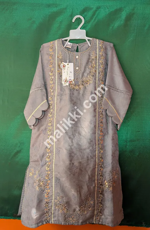 گرلز گرے شلوار قمیض