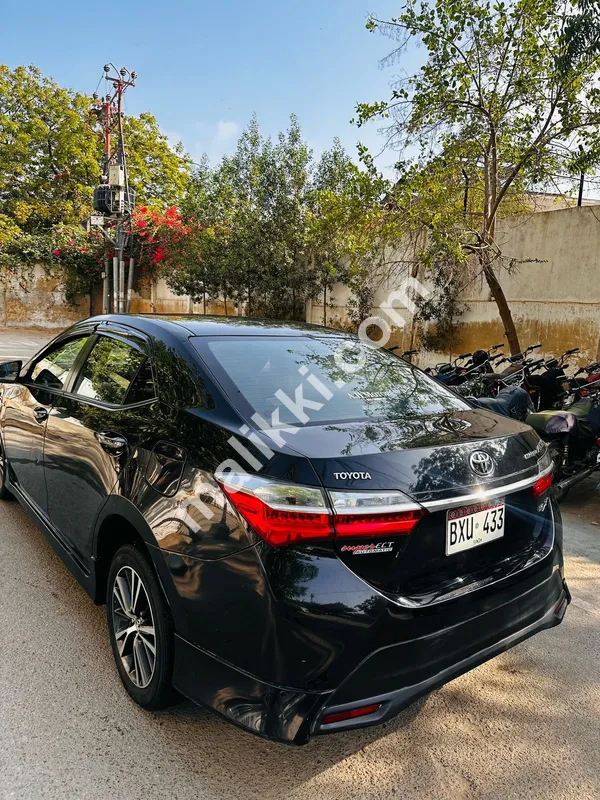  Toyota Corolla 1.6 Altis X