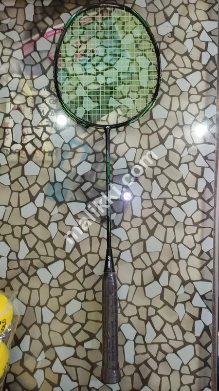 Carbon Fibre Badminton Racquet
