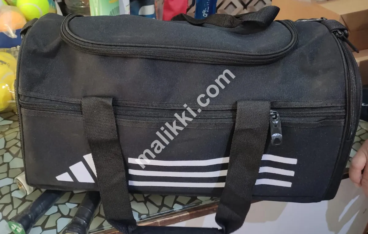 ایڈیڈاس کٹ/جم بیگ 