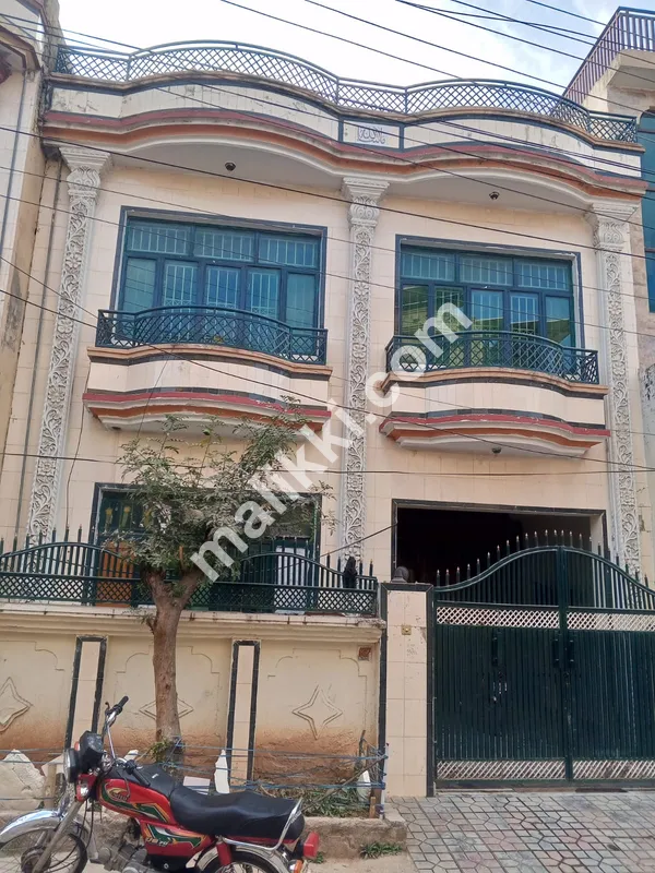 ایئرپورٹ ہاؤسنگ سوسائٹی سیکٹر 2 میں دو منزلہ مکان برائے فروخت