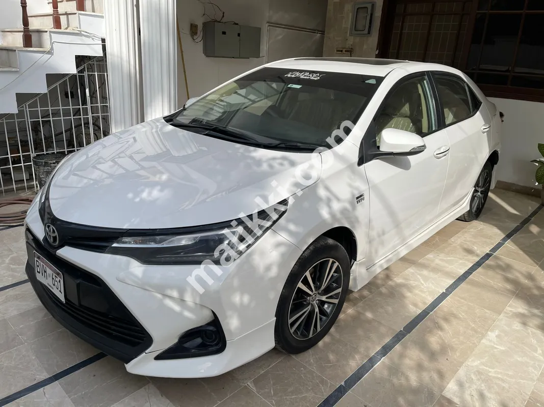 Toyota Corolla Altis 1.6 Special Edition