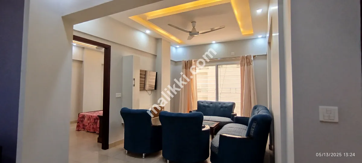 Fully Furnished 3 Bed DD Apartment For Rent 