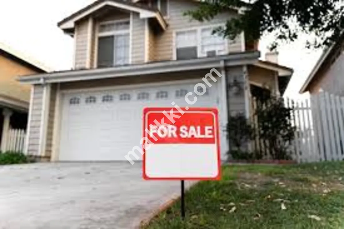 120 گز کا بنگلہ برائے فروخت 