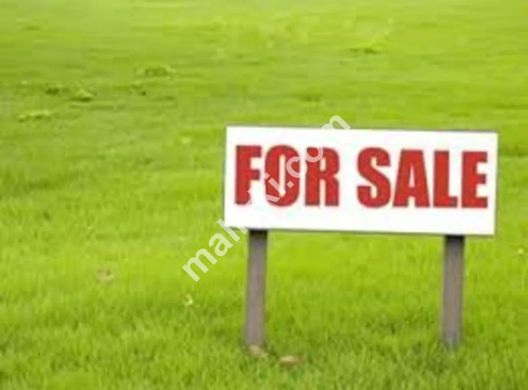 5 marla corner plot with extra land for sale