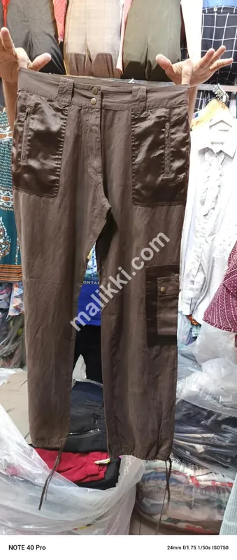 لیڈیز کارگو ٹراؤزر