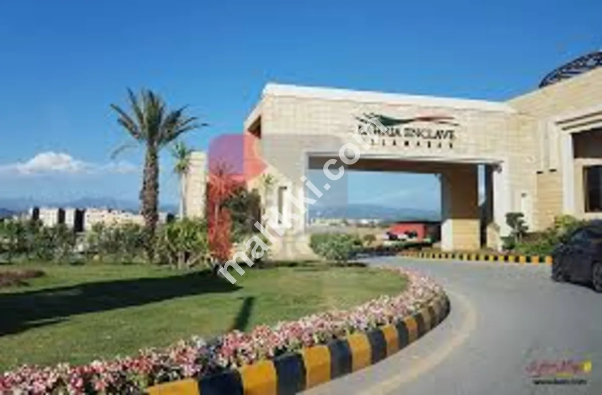 2 Kanal Boulevard Back Open Top Location Plot For Sale Sector C