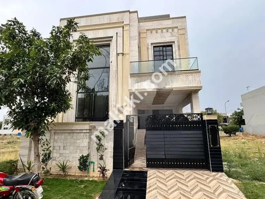 5 Marla Magnificent Bungalow For Sale In Phase 9 Town DHA Lahore