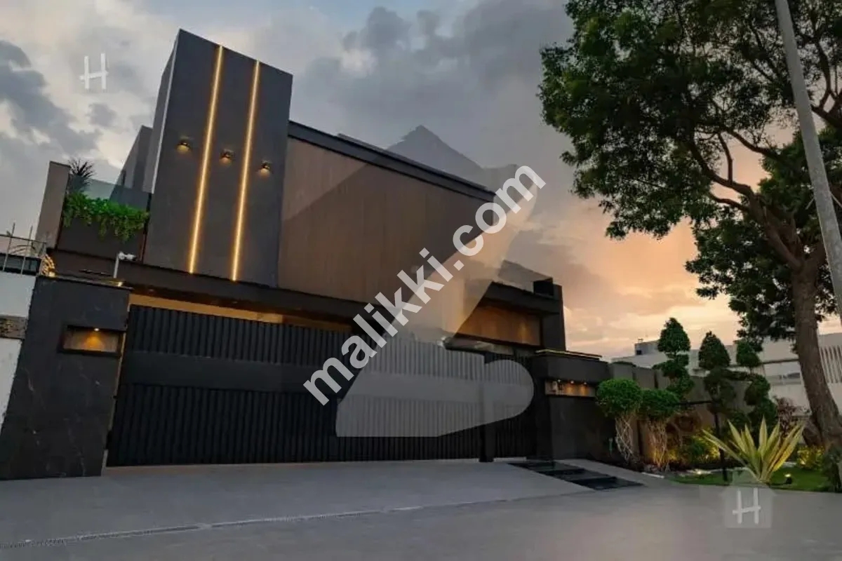 ڈی ایچ اے لاہور فیز 6 میں ایک کنال کا نیا لگژری مکان برائے فروخت۔