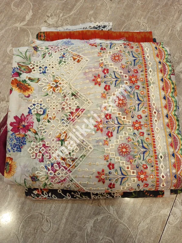 Bin Saeed Latest Chickankari 3 PCS Unstiched Suit