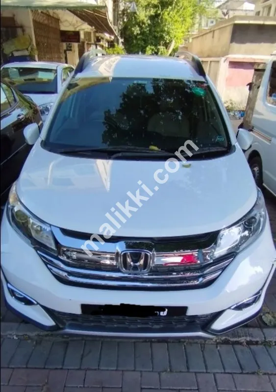 ہونڈا BR-V I-VTEC S