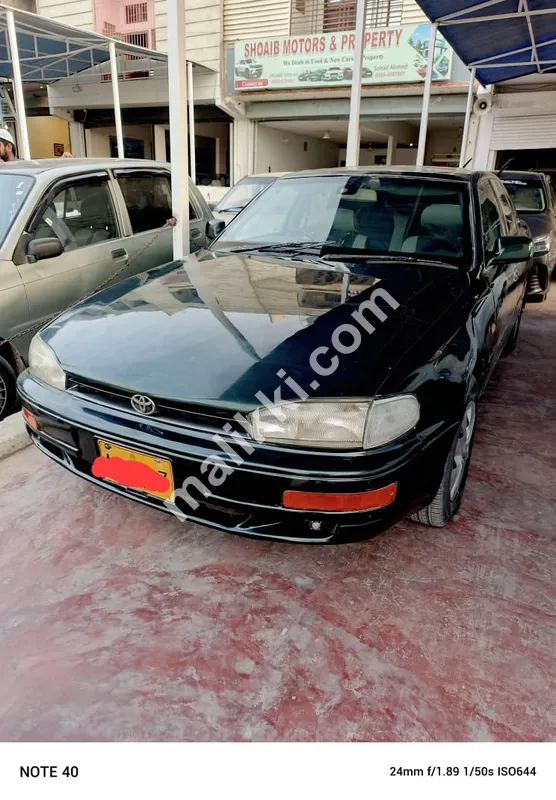 ٹویوٹا کیمری S.R برائے فروخت