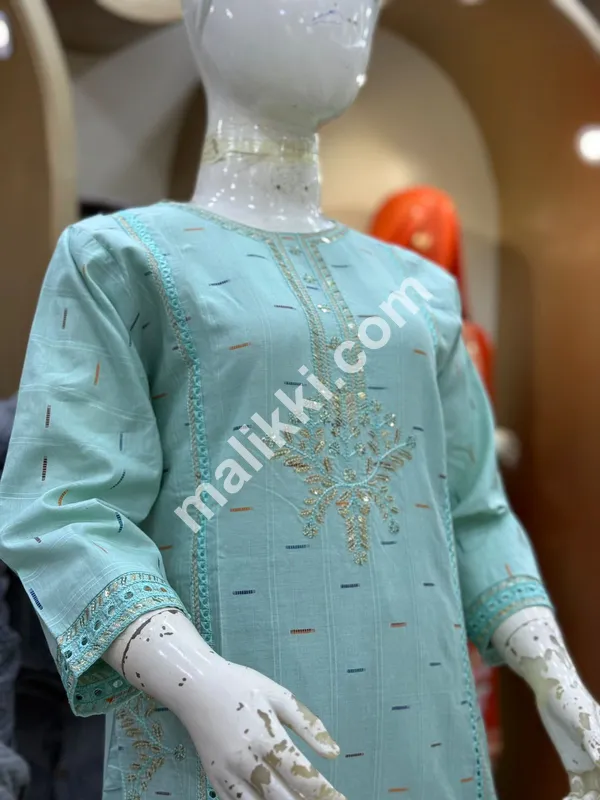 Lawn 2 PCS Ladies Suit