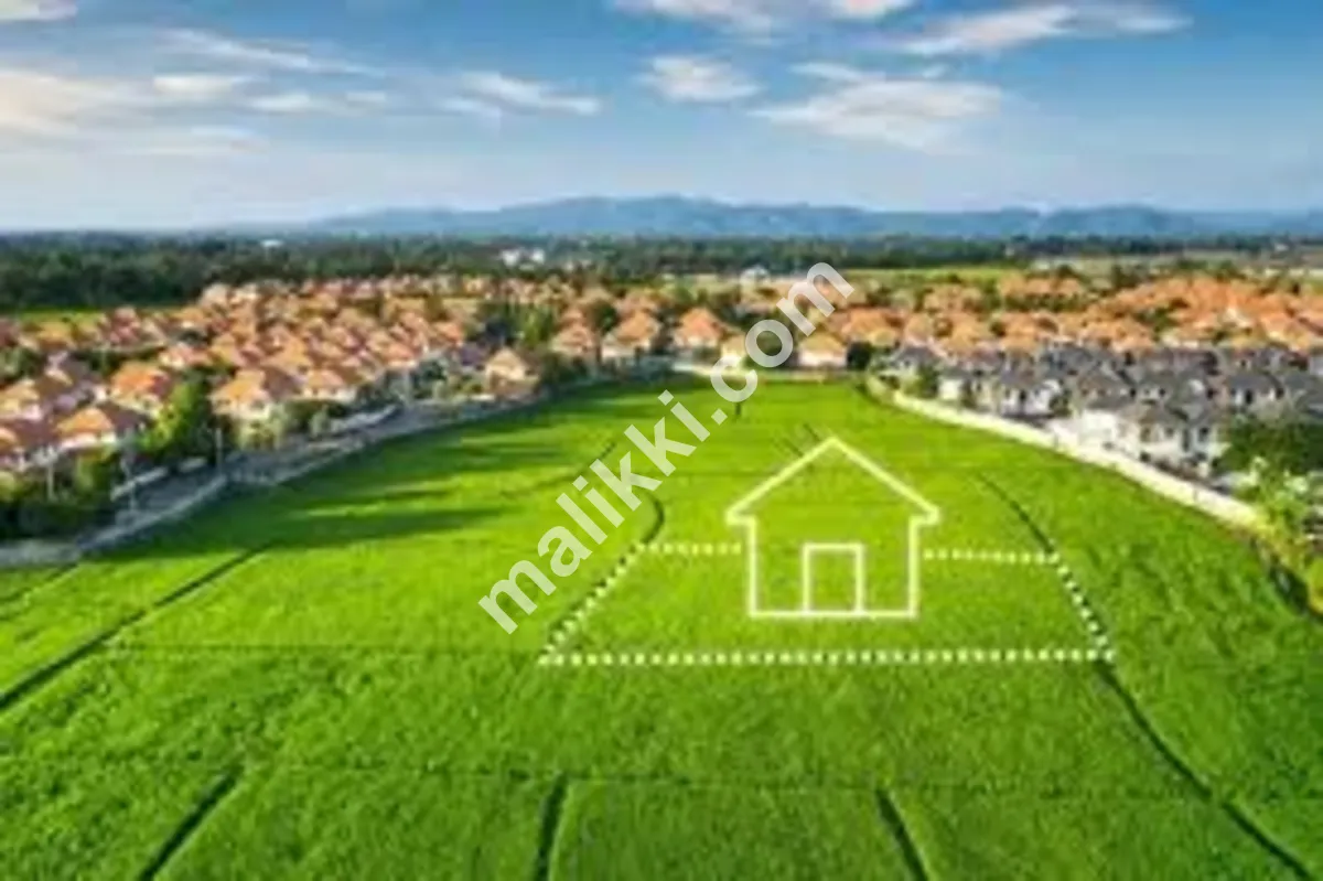 7 Marla Residential Plot on Main Boulevard For Sale in Fairy Meadows Phase-II