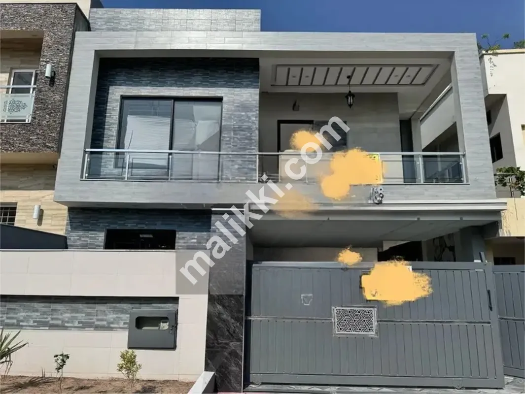 10 مرلہ بالکل نیا مکان برائے فروخت