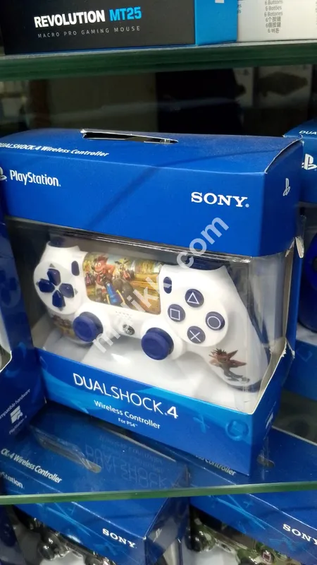 Sony  PlayStation PS4 DualShock 4 Wireless Controller  White 