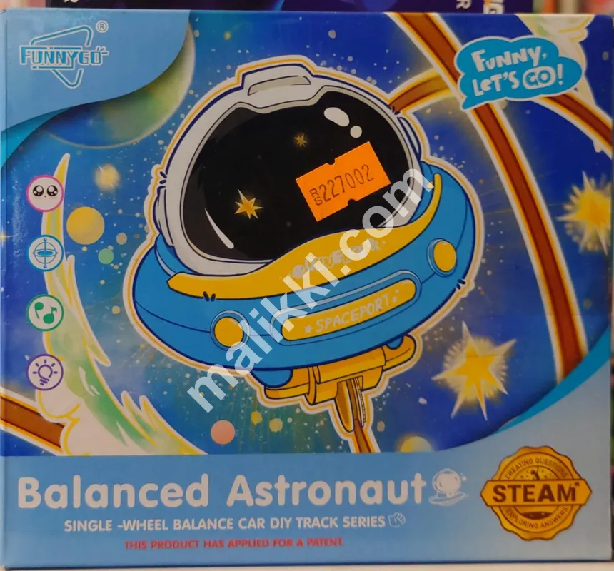 Balanace Astraunaut
