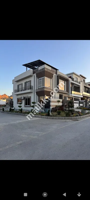 Charming 5 marla designer house for sale 