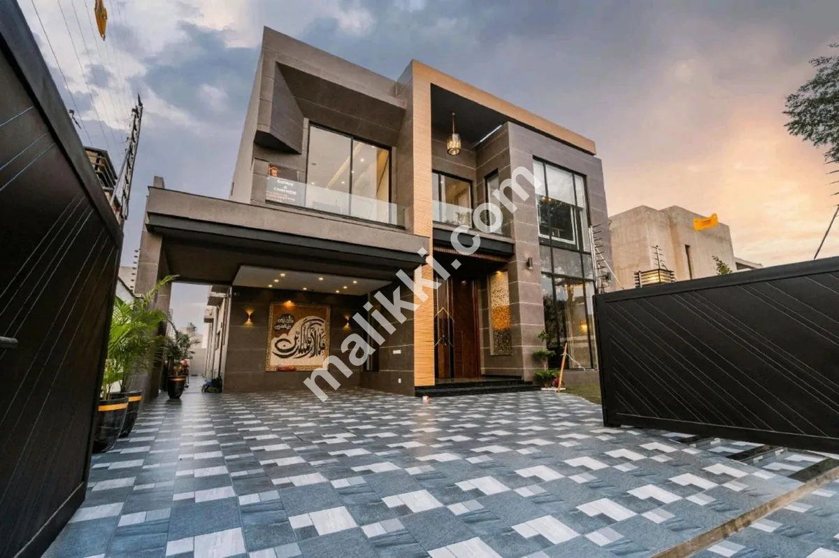 1 کنال بالکل نیا مکان برائے فروخت