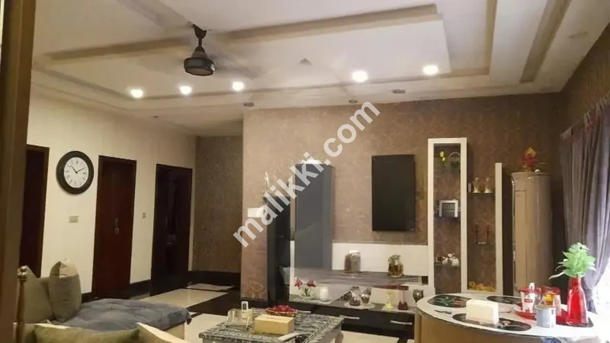 Beautiful House Available For Sale