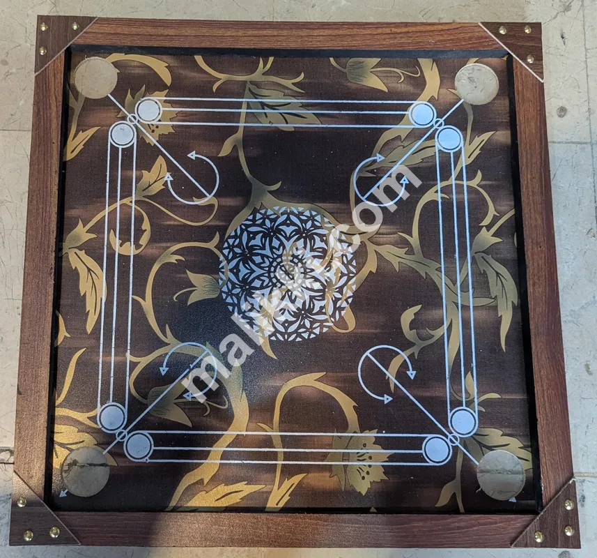 چھوٹا کیرم بورڈ