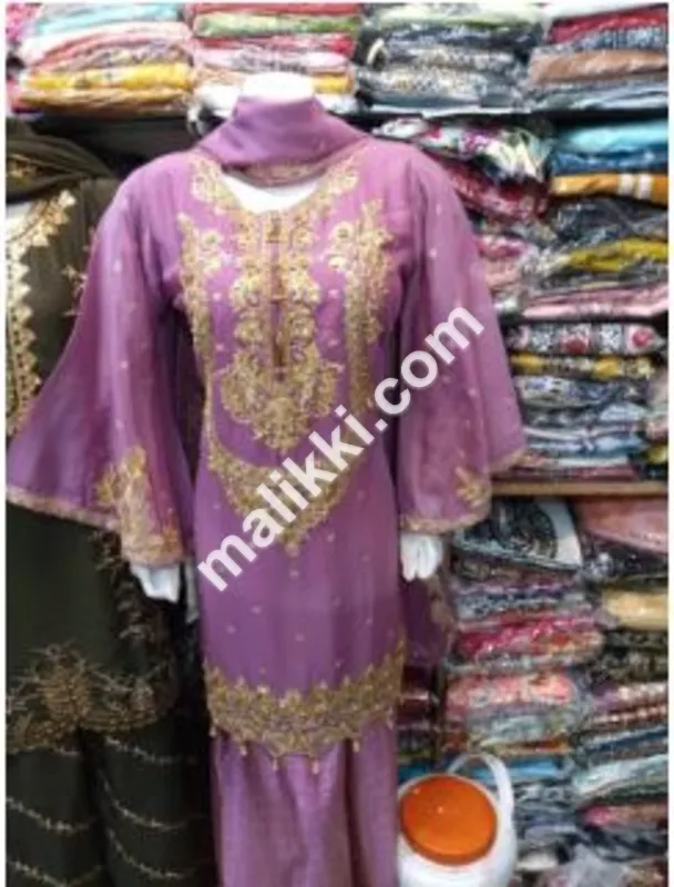 جامنی شفان 3 پی سیز فینسی شلوار قمیض سوٹ