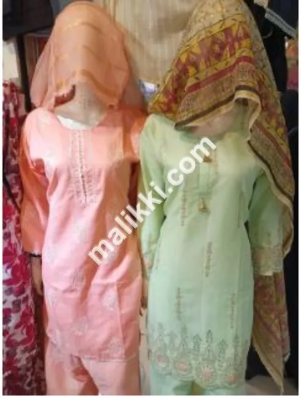 کاٹن 3 پی سیز شلوار قمیض سوٹ