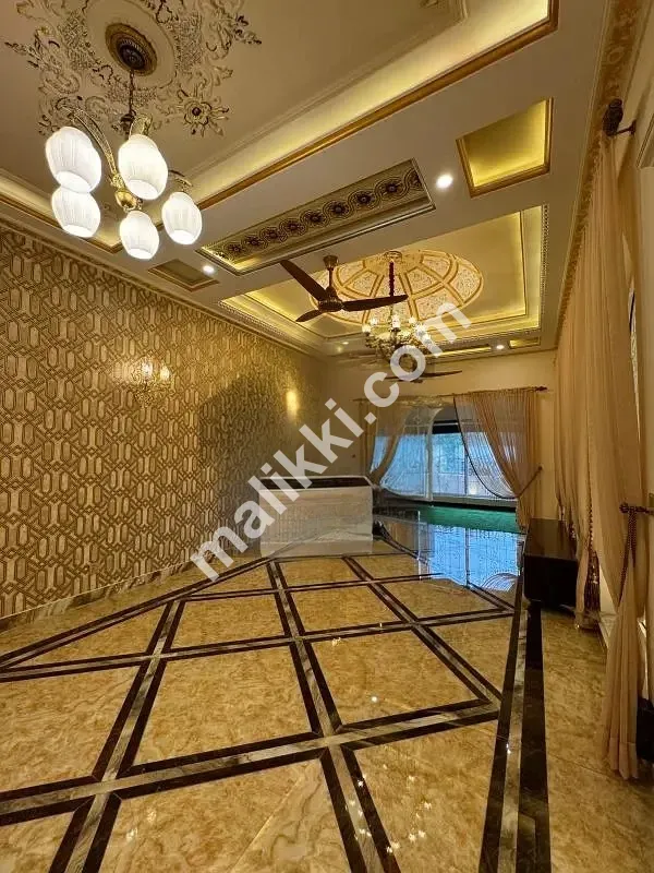 بحریہ ٹاؤن، 24 مرلہ مکان، ڈیزائنر ہاؤس بالکل تعمیر شدہ