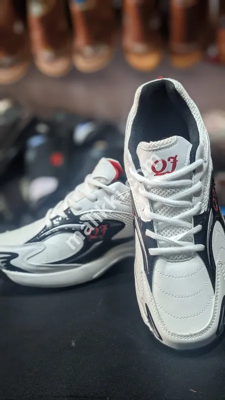 Cricket running grippers shoes