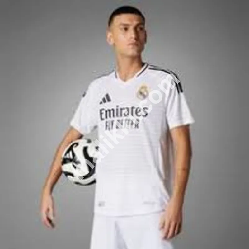 Real Madrid home football jersey and shorts 24/25